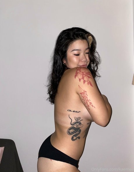 kaemee nudes model photo