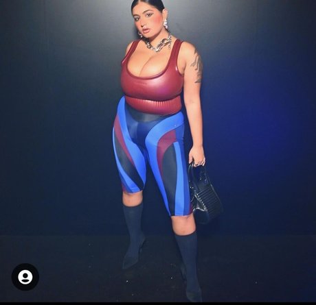 fart onlyfans erotic photo