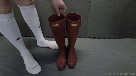 islandermud xxx model pictures