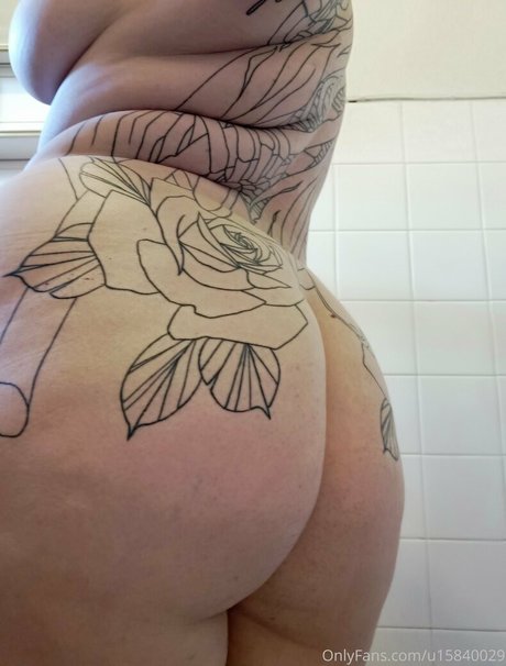 ladygraves top model photos