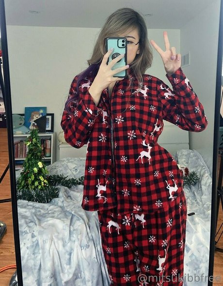 mitsukibbfree model nude img