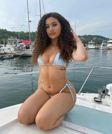 hottest teacher onlyfans nude photo