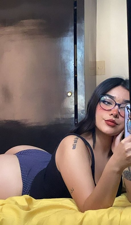 alliexchel naked model archive