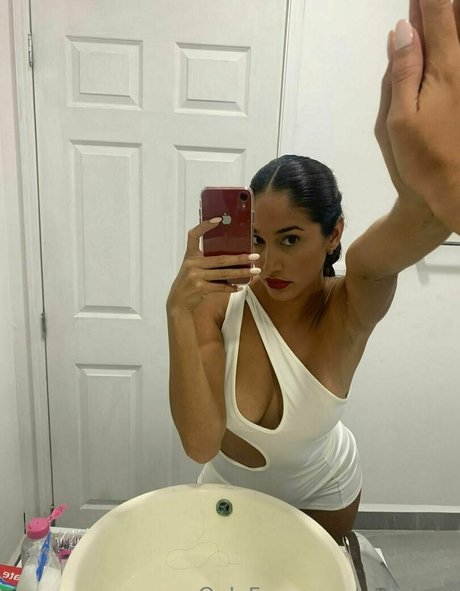 ashely p naked star image