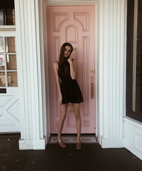 Madison Lintz pornstar hd photo