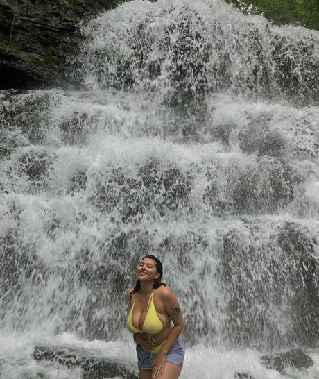 Nada C sexy model galleries