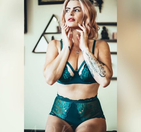 nude pregnant onlyfans porno img