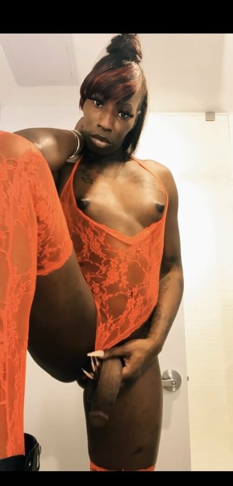 amazonbaycardi pornstar beautiful pictures