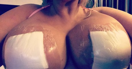 dollydolluk star archive