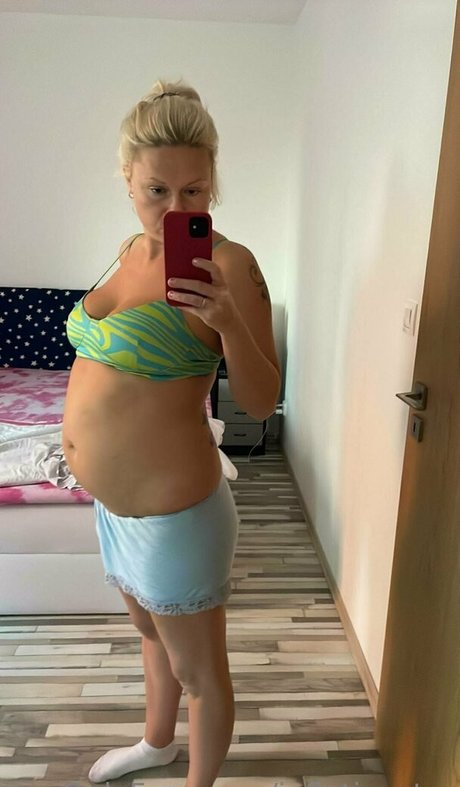 inflationstar nudes model gallery