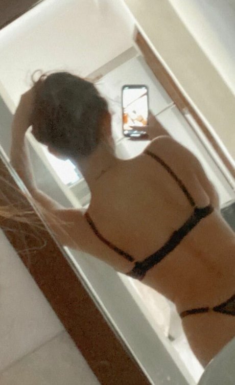 Victoria Biocca model nude photos