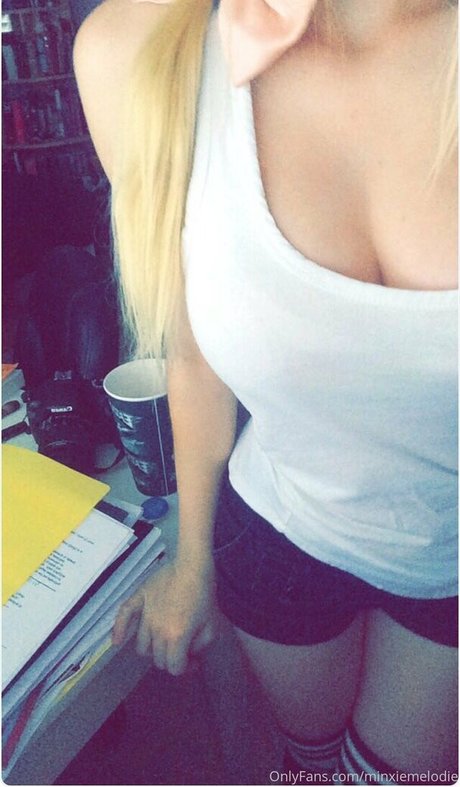 minxiemelodie star beautiful photos