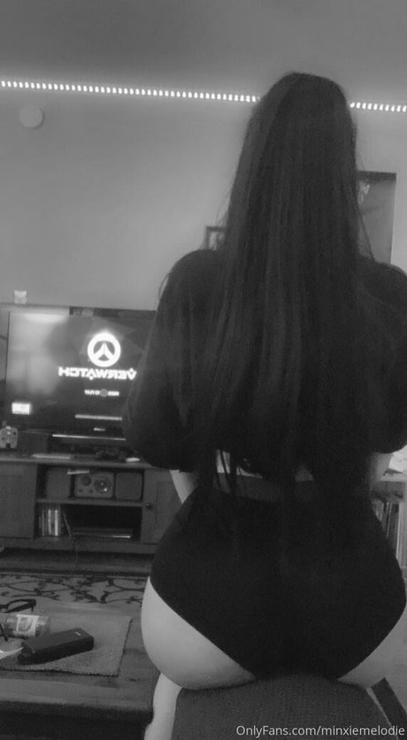 minxiemelodie perfect star pictures