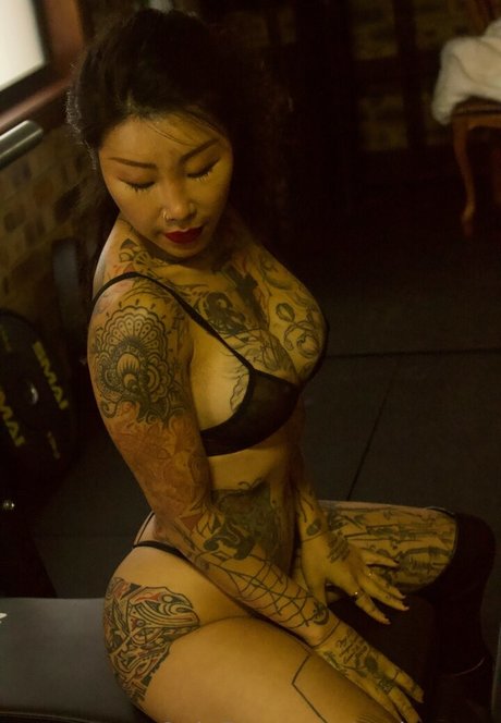 TaylaGrayy perfect model photo