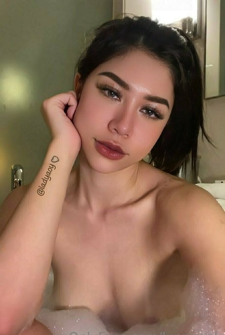 lunnnaok pornstar exclusive photos