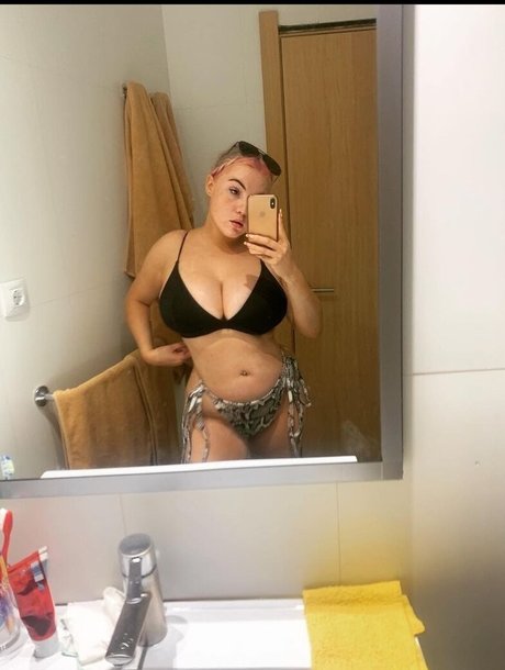 Kendall Rowan pornstar pretty pics