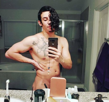 cagedangelcosplayfree model perfect archive