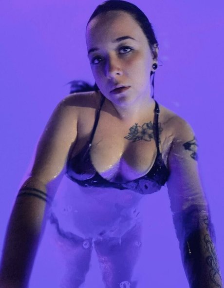 mila1cute sex star pic