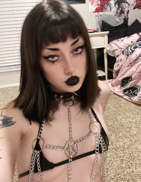 Sugarf4riy porn star picture