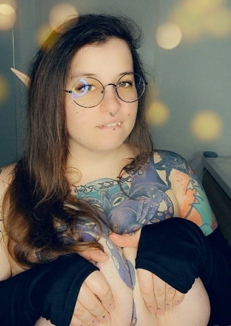 Sookiki pornstar naked images