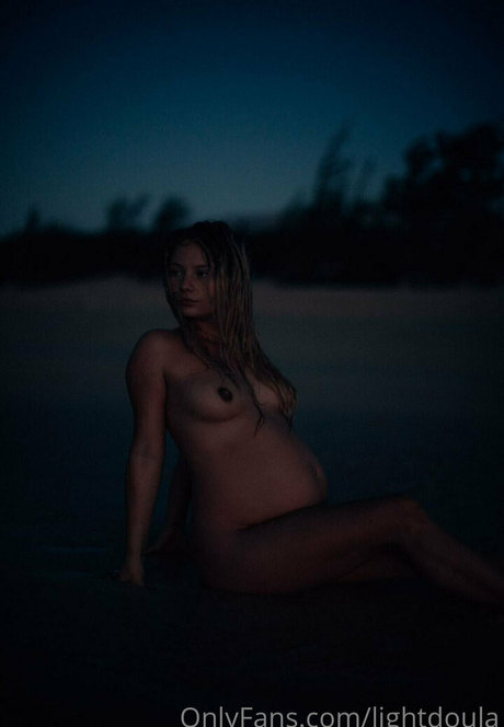 lightdoula xxx pornstar pictures