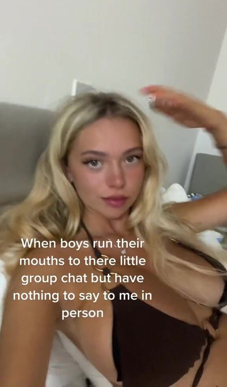 Isabella B pretty actress photos