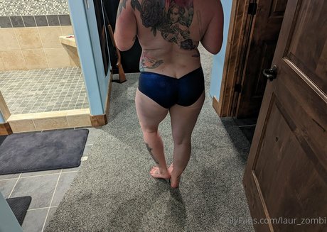 laur zombi perfect pornstar pic