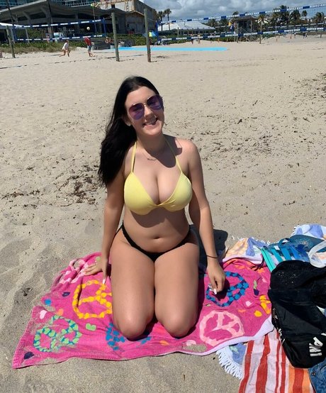 money onlyfans perfect pictures