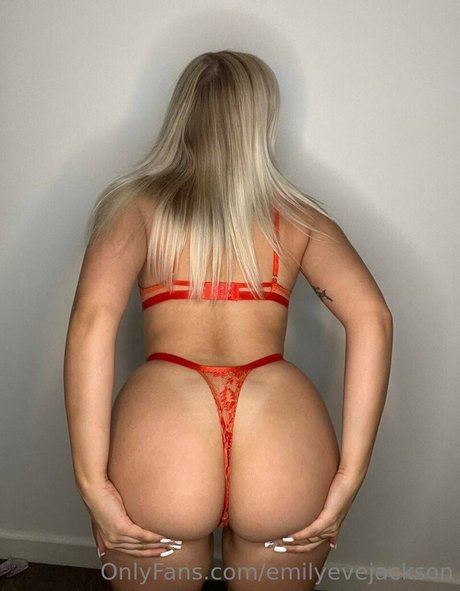 emilyevejackson model hot galleries