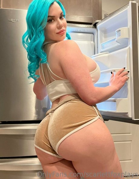 scarlettfoxplays star hd pictures