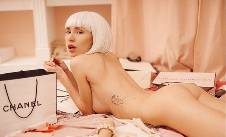 lesyamadama sexy actress photos