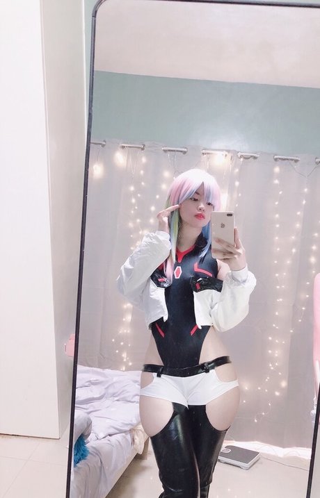 YueDayss star erotic photo