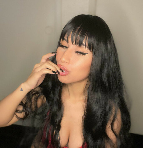 bisexual onlyfans naked images