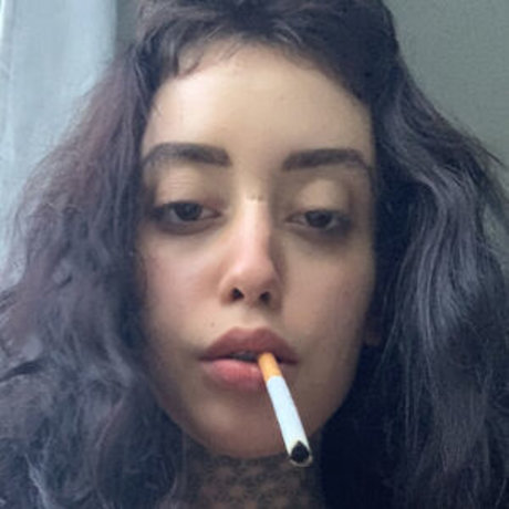 thullemontes nude model picture