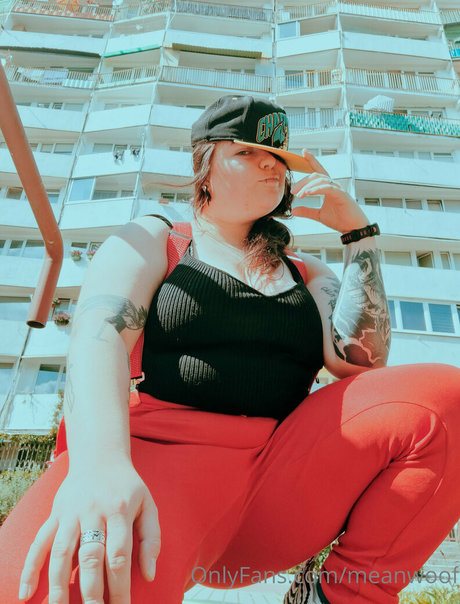 meanwoof pornstar sexy gallery