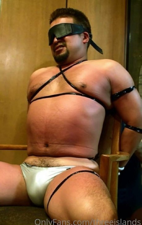 threeislands model adult image