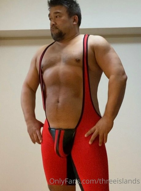 threeislands pornstar art gallery