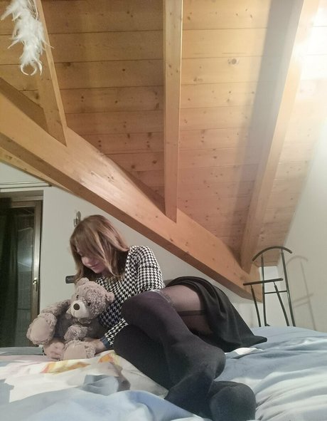 onlyblue official model free image