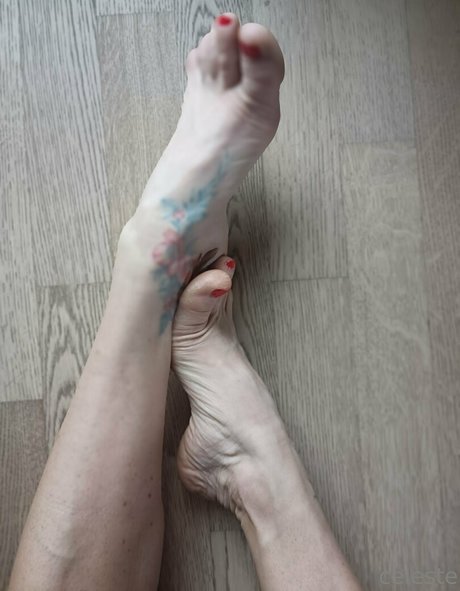 onlyblue official nude actress gallery