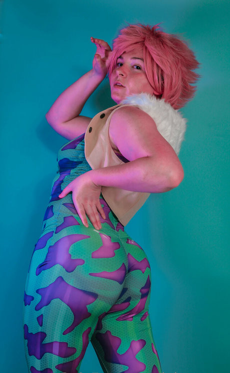 Ivieenova nudes model archive