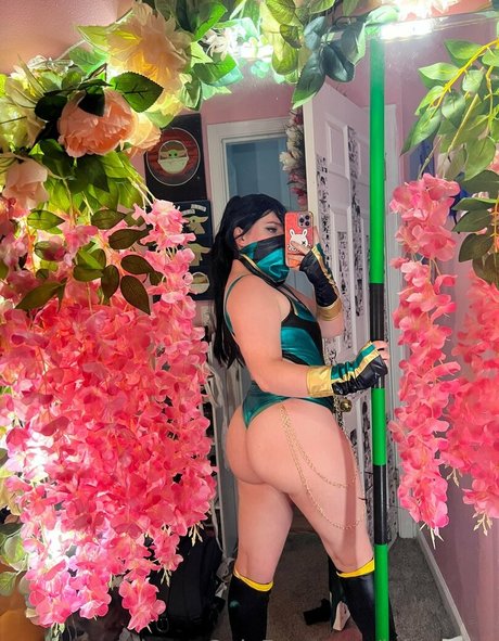 Ivieenova art actress photo