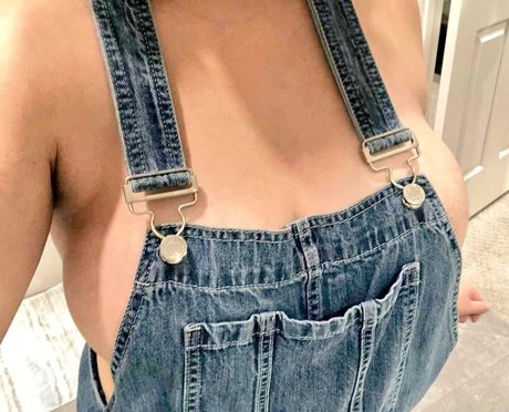 skinny ebony onlyfans hd galleries