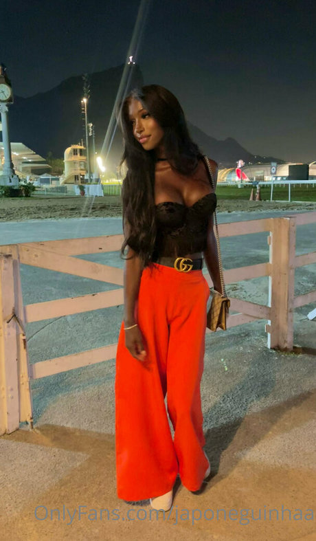 japoneguinhaa high quality actress photo