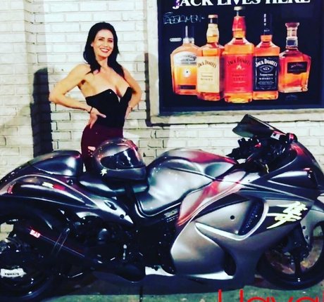 yusimee xxx star img