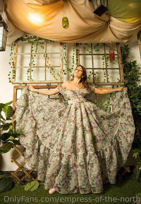 empress of the north Photo Gallery