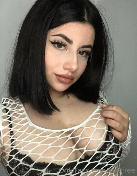 xvalfree pornstar hd pic