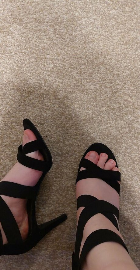 pwincessegirl model free galleries