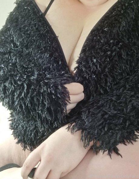 ellastarfire sexy pornstar photo