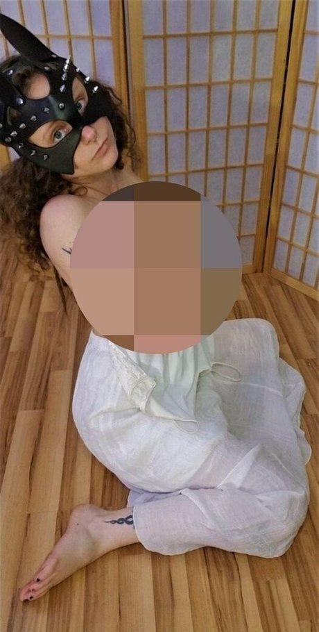 petite girls onlyfans sexy naked pic