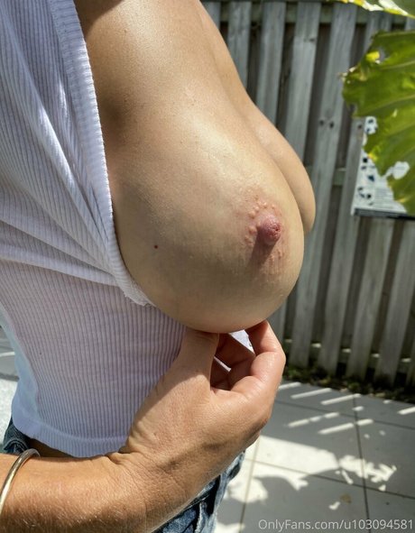 chontelle summer star free pic